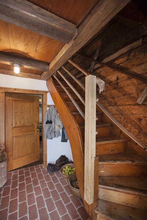Schwadenguetl Villa Gosau Rum bild