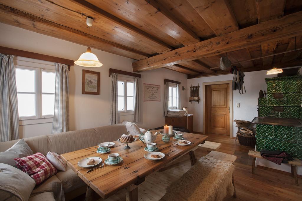 Schwadenguetl Villa Gosau Rum bild